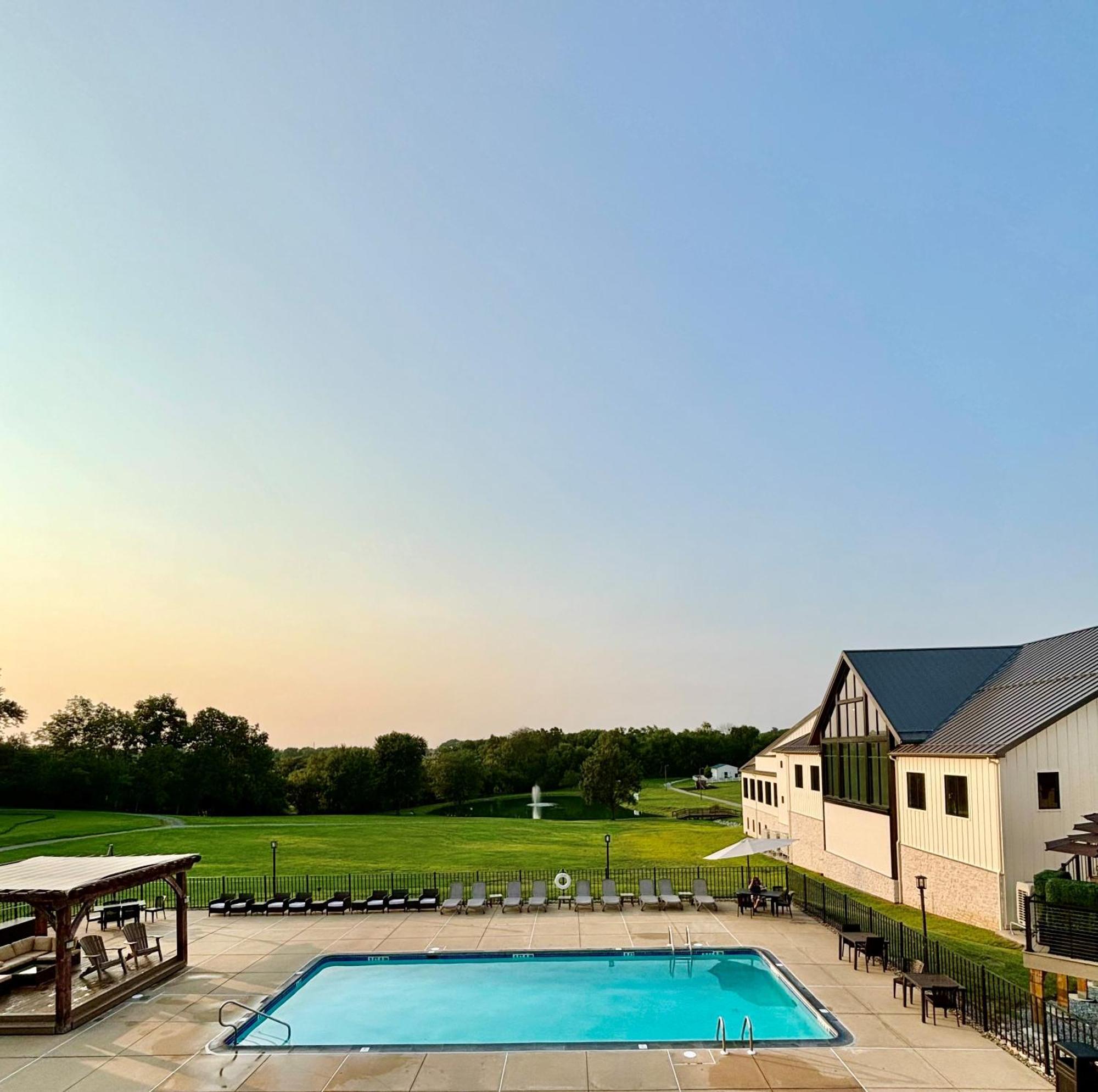 Hotel Hershey Farm 2*